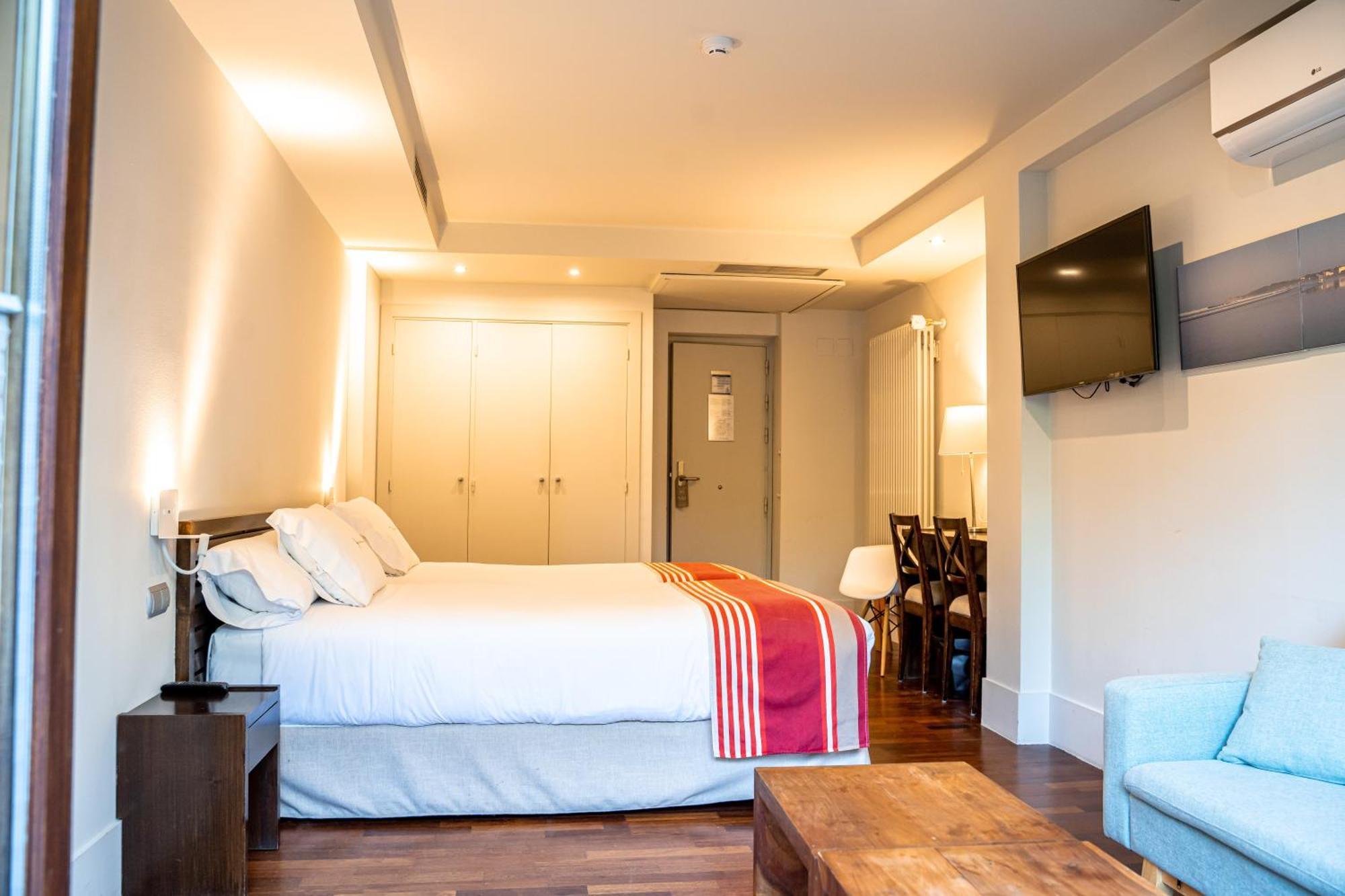 Hotel Rio Bidasoa ออนดารีเบีย ภายนอก รูปภาพ