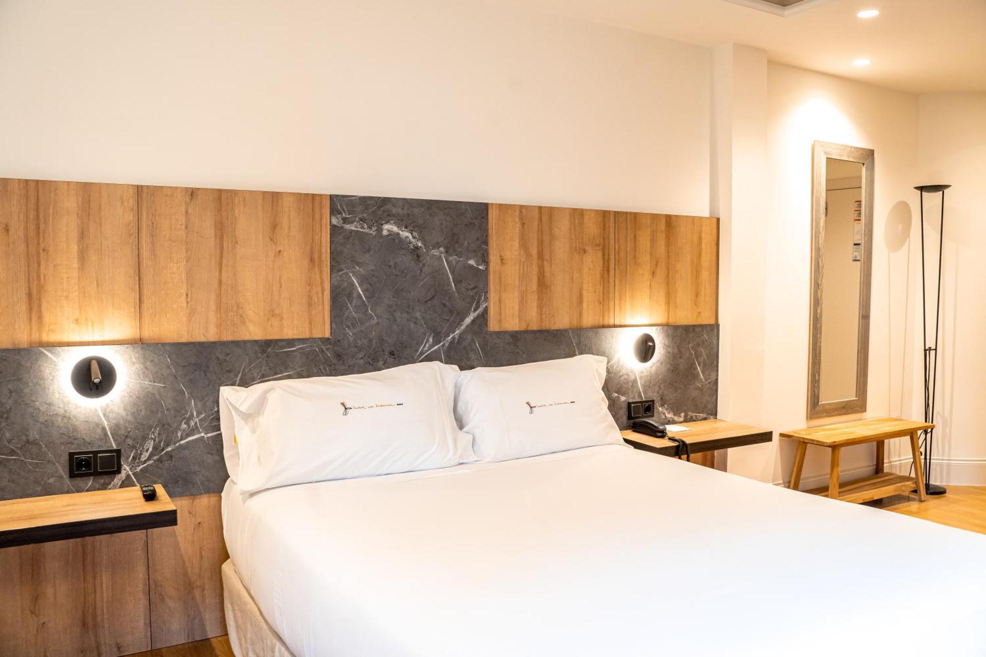 Hotel Rio Bidasoa ออนดารีเบีย ภายนอก รูปภาพ