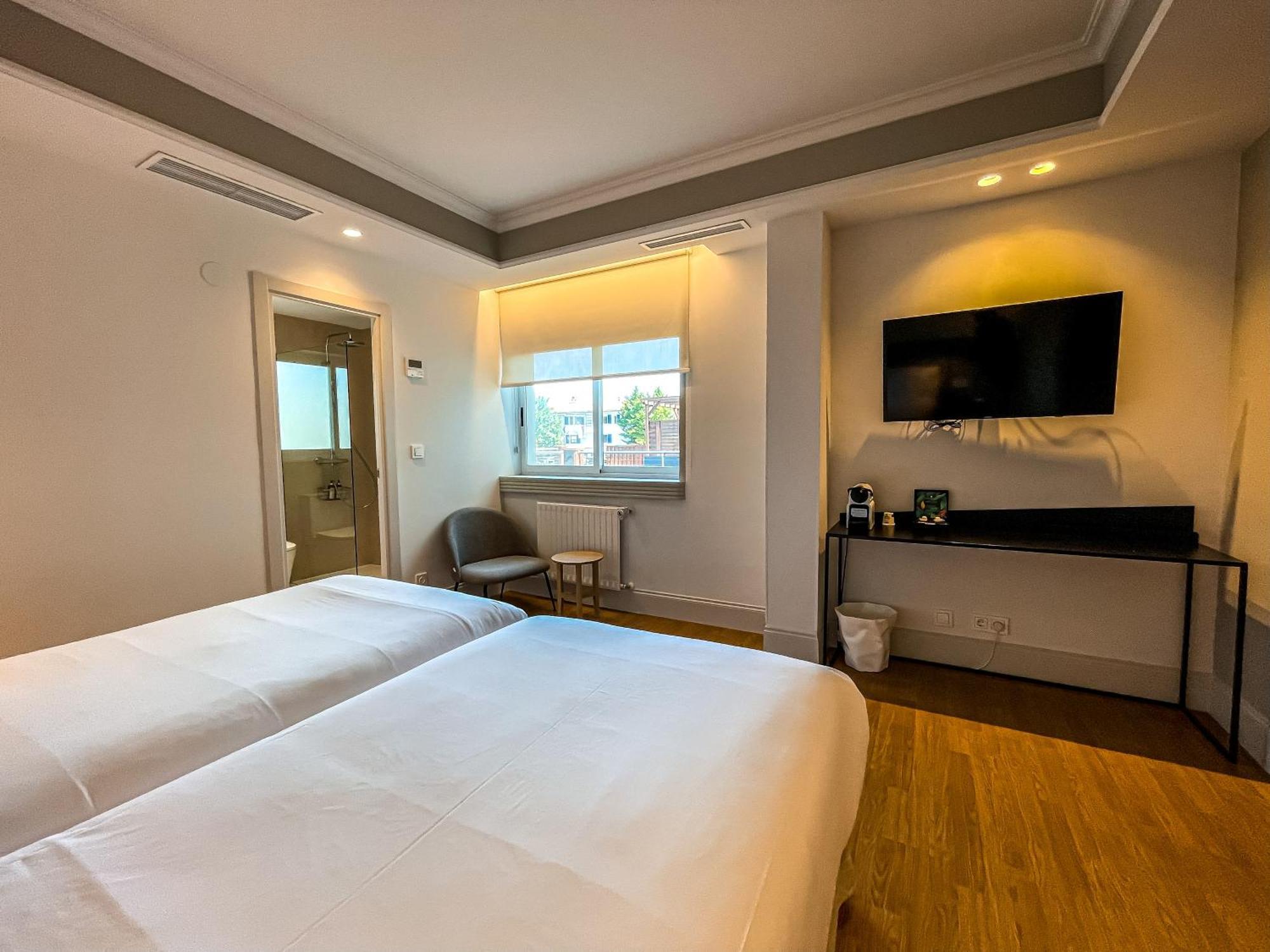 Hotel Rio Bidasoa ออนดารีเบีย ภายนอก รูปภาพ