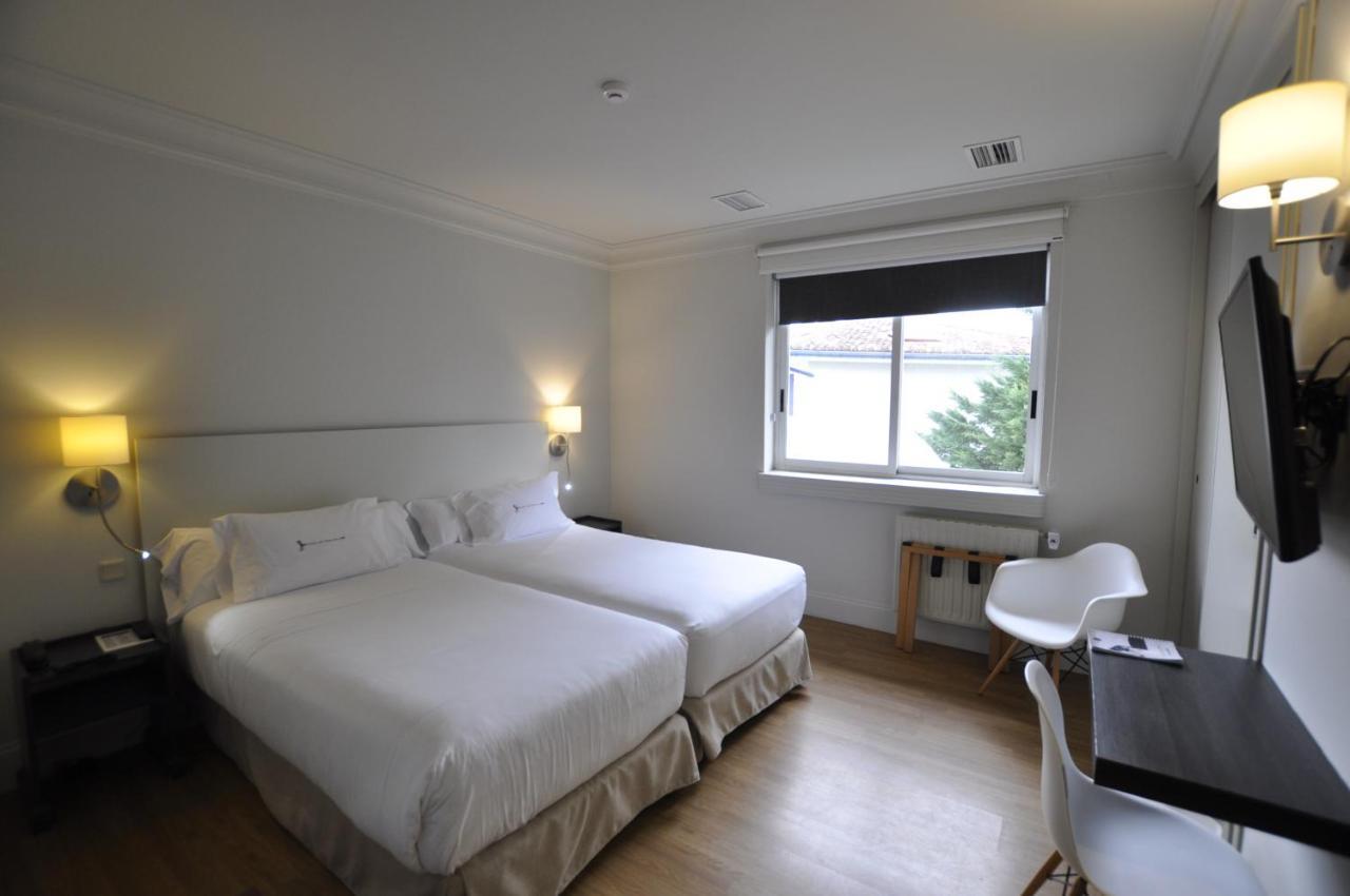 Hotel Rio Bidasoa ออนดารีเบีย ภายนอก รูปภาพ